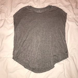 American Eagle grey top